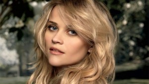 sl_reese_witherspoon_mani